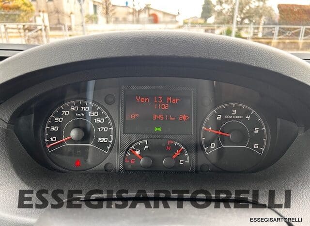 CHALLENGER V 217 LETTI GEMELLI VAN 636 CM FULL 2021 pieno