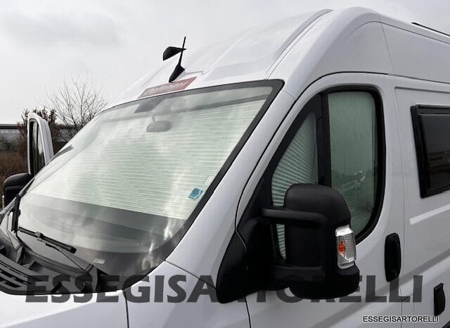 CHALLENGER V 217 LETTI GEMELLI VAN 636 CM FULL 2021 pieno