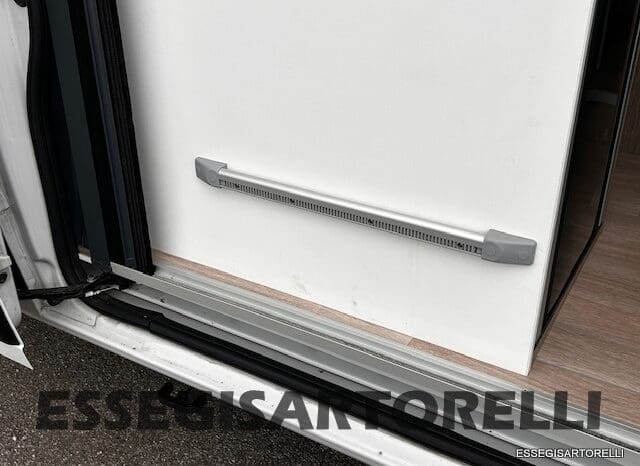 CHALLENGER V 217 LETTI GEMELLI VAN 636 CM FULL 2021 pieno