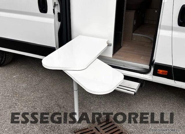 CHALLENGER V 217 LETTI GEMELLI VAN 636 CM FULL 2021 pieno