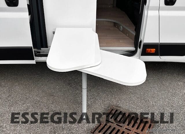 CHALLENGER V 217 LETTI GEMELLI VAN 636 CM FULL 2021 pieno
