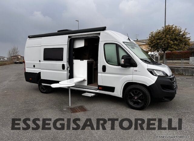 CHALLENGER V 217 LETTI GEMELLI VAN 636 CM FULL 2021 pieno