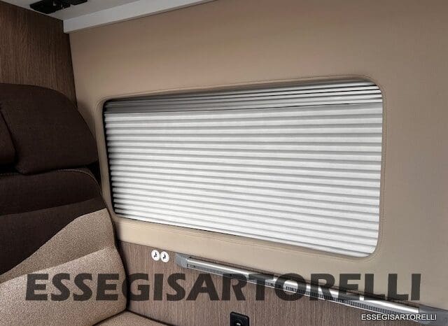 CHALLENGER V 217 LETTI GEMELLI VAN 636 CM FULL 2021 pieno