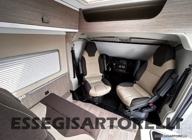 CHALLENGER V 217 LETTI GEMELLI VAN 636 CM FULL 2021 pieno