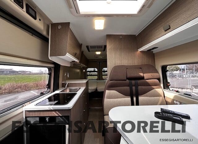 CHALLENGER V 217 LETTI GEMELLI VAN 636 CM FULL 2021 pieno