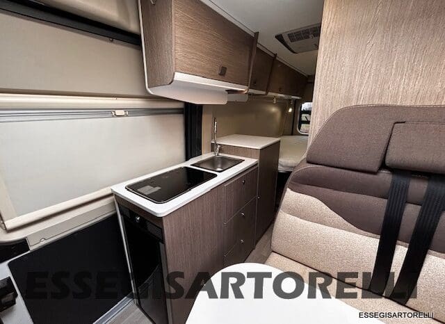 CHALLENGER V 217 LETTI GEMELLI VAN 636 CM FULL 2021 pieno