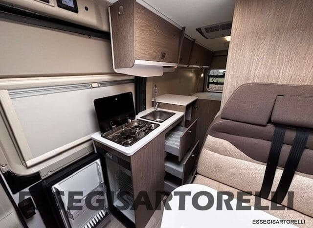 CHALLENGER V 217 LETTI GEMELLI VAN 636 CM FULL 2021 pieno