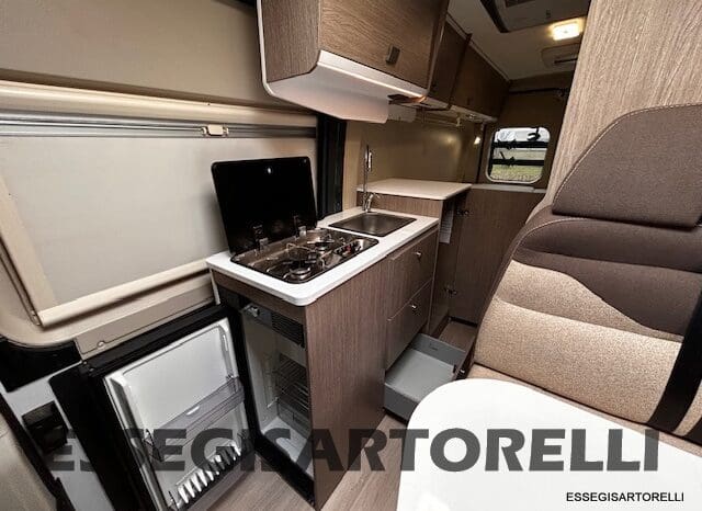 CHALLENGER V 217 LETTI GEMELLI VAN 636 CM FULL 2021 pieno
