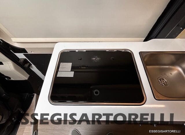 CHALLENGER V 217 LETTI GEMELLI VAN 636 CM FULL 2021 pieno