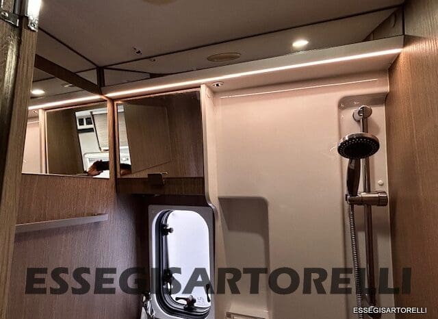 CHALLENGER V 217 LETTI GEMELLI VAN 636 CM FULL 2021 pieno