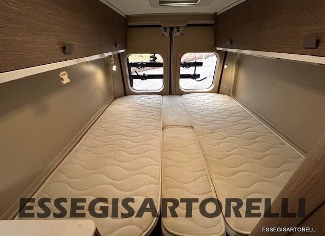 CHALLENGER V 217 LETTI GEMELLI VAN 636 CM FULL 2021 pieno
