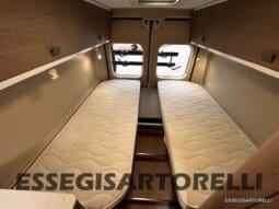 CHALLENGER V 217 LETTI GEMELLI VAN 636 CM FULL 2021 pieno