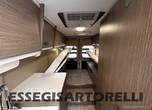 CHALLENGER V 217 LETTI GEMELLI VAN 636 CM FULL 2021 pieno