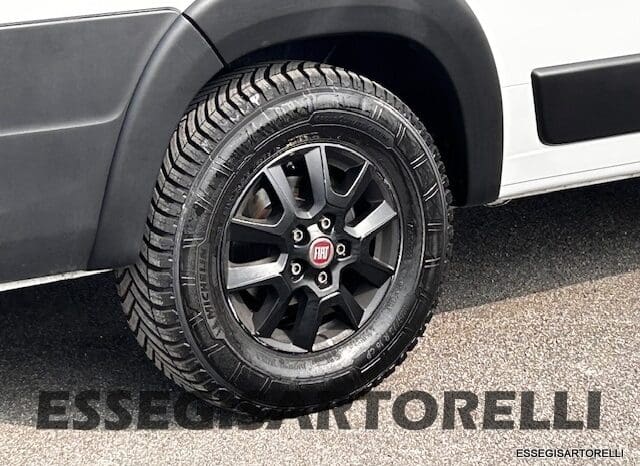 CHALLENGER V 217 LETTI GEMELLI VAN 636 CM FULL 2021 pieno