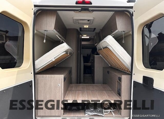 CHALLENGER V 217 LETTI GEMELLI VAN 636 CM FULL 2021 pieno
