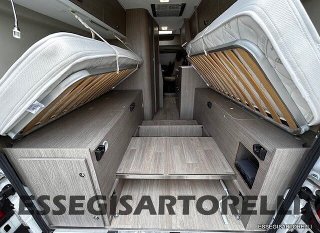 CHALLENGER V 217 LETTI GEMELLI VAN 636 CM FULL 2021 pieno