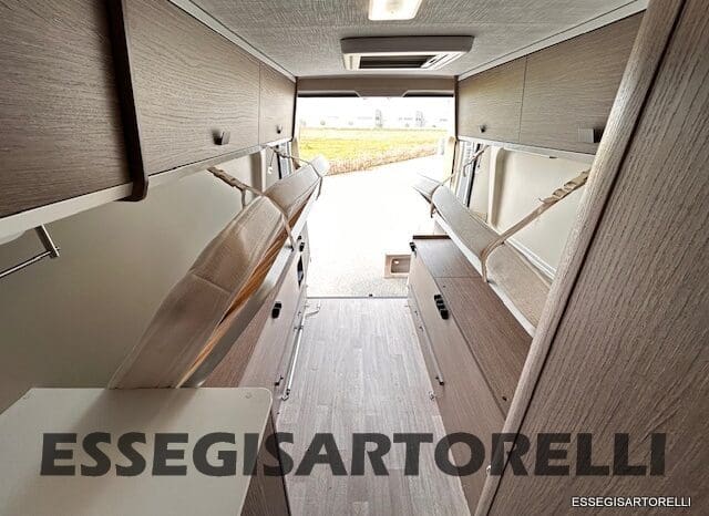 CHALLENGER V 217 LETTI GEMELLI VAN 636 CM FULL 2021 pieno