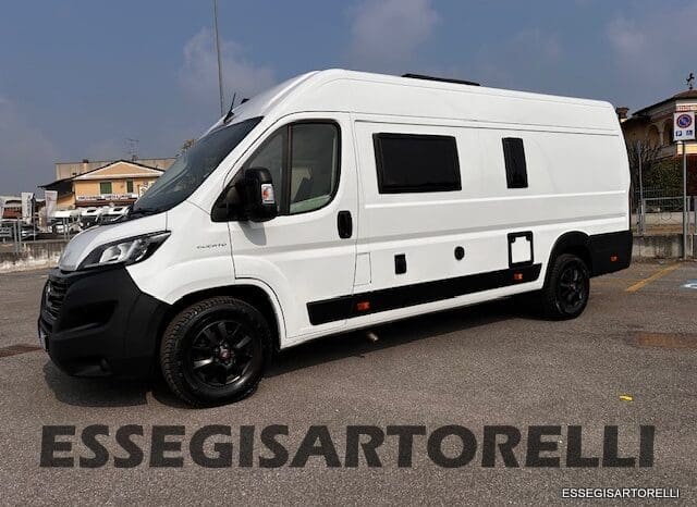 CHALLENGER V 217 LETTI GEMELLI VAN 636 CM FULL 2021 pieno