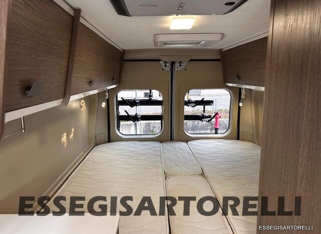CHALLENGER V 217 LETTI GEMELLI VAN 636 CM FULL 2021 pieno