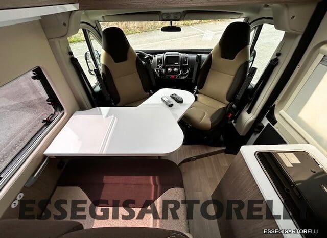 CHALLENGER V 217 LETTI GEMELLI VAN 636 CM FULL 2021 pieno