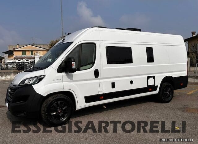 CHALLENGER V 217 LETTI GEMELLI VAN 636 CM FULL 2021 pieno