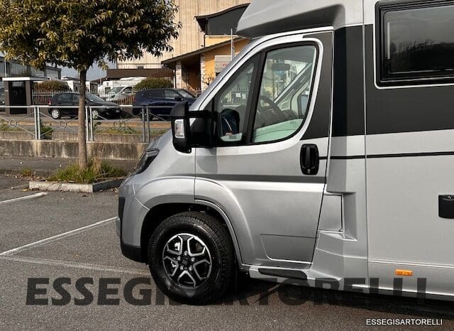 ADRIA MATRIX 60° SELECTION M 650 DL AUTOMATICO SILVER 2026 GEMELLI GARAGE BASCULANTE pieno