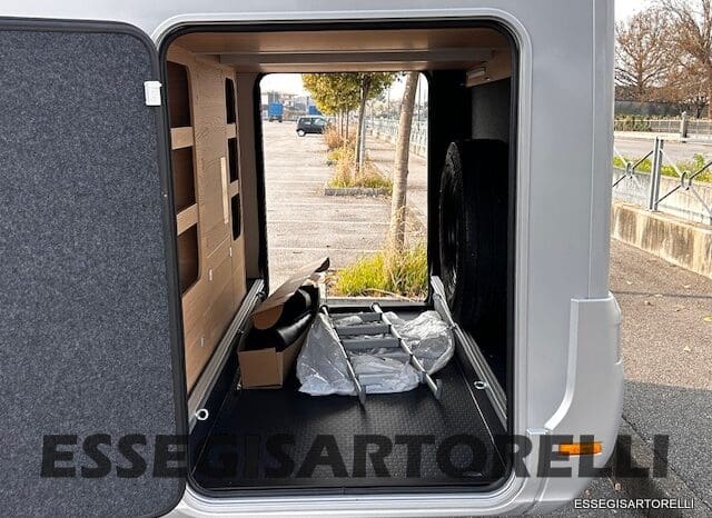 ADRIA MATRIX 60° SELECTION M 650 DL AUTOMATICO SILVER 2026 GEMELLI GARAGE BASCULANTE pieno