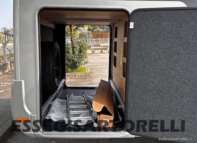 ADRIA MATRIX 60° SELECTION M 650 DL AUTOMATICO SILVER 2026 GEMELLI GARAGE BASCULANTE pieno