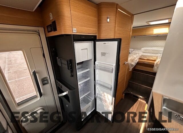 ADRIA MATRIX 60° SELECTION M 650 DL AUTOMATICO SILVER 2026 GEMELLI GARAGE BASCULANTE pieno