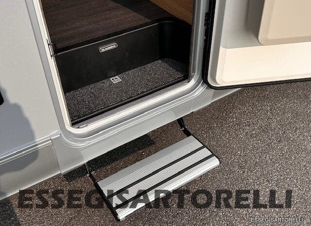 ADRIA MATRIX 60° SELECTION M 650 DL AUTOMATICO SILVER 2026 GEMELLI GARAGE BASCULANTE pieno