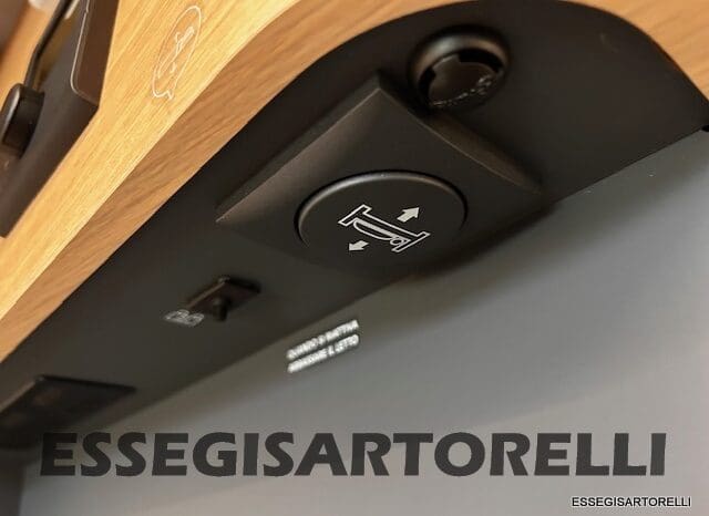 ADRIA MATRIX 60° SELECTION M 650 DL AUTOMATICO SILVER 2026 GEMELLI GARAGE BASCULANTE pieno