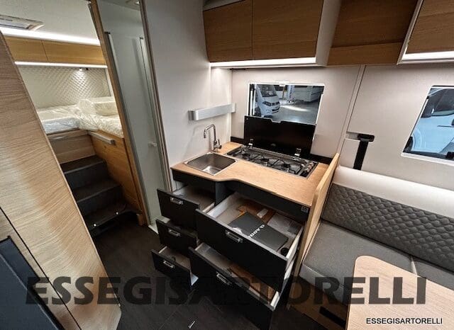 ADRIA MATRIX 60° SELECTION M 650 DL AUTOMATICO SILVER 2026 GEMELLI GARAGE BASCULANTE pieno