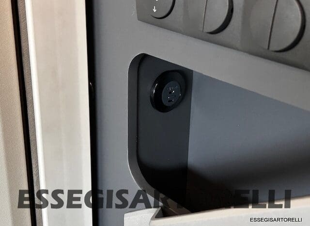 ADRIA MATRIX 60° SELECTION M 650 DL AUTOMATICO SILVER 2026 GEMELLI GARAGE BASCULANTE pieno