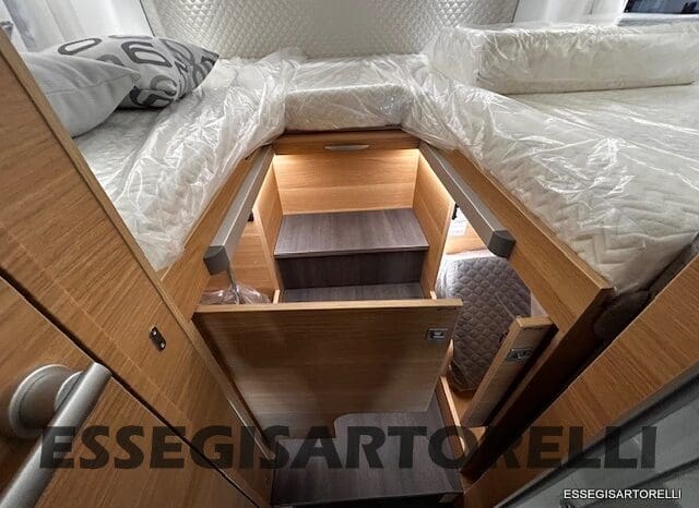 ADRIA MATRIX 60° SELECTION M 650 DL AUTOMATICO SILVER 2026 GEMELLI GARAGE BASCULANTE pieno