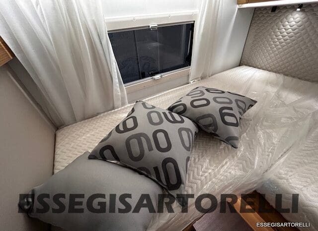 ADRIA MATRIX 60° SELECTION M 650 DL AUTOMATICO SILVER 2026 GEMELLI GARAGE BASCULANTE pieno