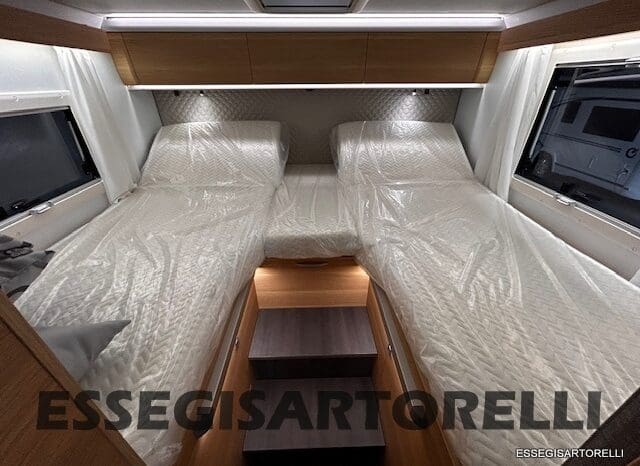 ADRIA MATRIX 60° SELECTION M 650 DL AUTOMATICO SILVER 2026 GEMELLI GARAGE BASCULANTE pieno