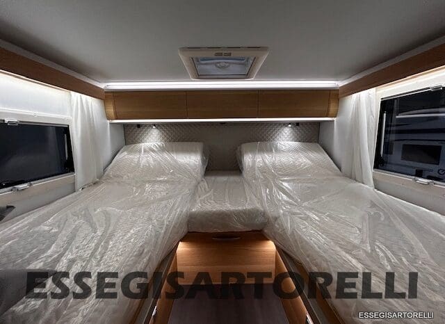 ADRIA MATRIX 60° SELECTION M 650 DL AUTOMATICO SILVER 2026 GEMELLI GARAGE BASCULANTE pieno