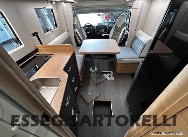 ADRIA MATRIX 60° SELECTION M 650 DL AUTOMATICO SILVER 2026 GEMELLI GARAGE BASCULANTE pieno