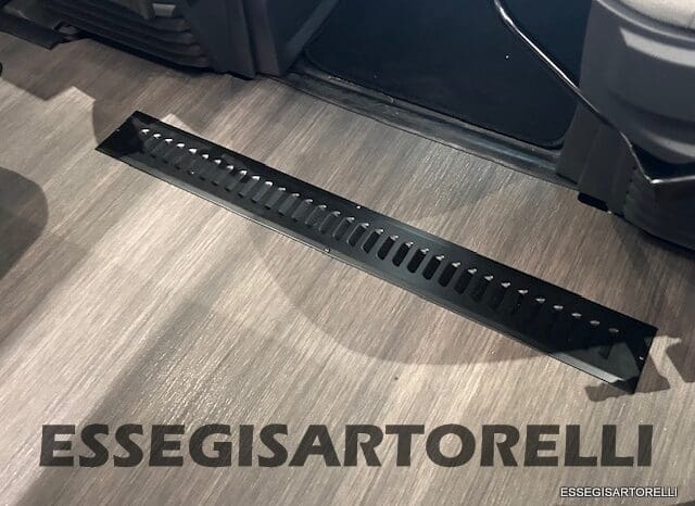 ADRIA MATRIX 60° SELECTION M 650 DL AUTOMATICO SILVER 2026 GEMELLI GARAGE BASCULANTE pieno