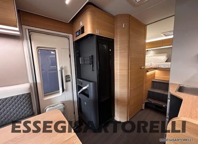 ADRIA MATRIX 60° SELECTION M 650 DL AUTOMATICO SILVER 2026 GEMELLI GARAGE BASCULANTE pieno