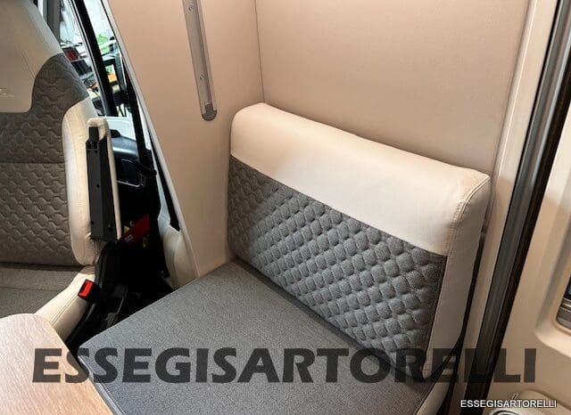 ADRIA MATRIX 60° SELECTION M 650 DL AUTOMATICO SILVER 2026 GEMELLI GARAGE BASCULANTE pieno