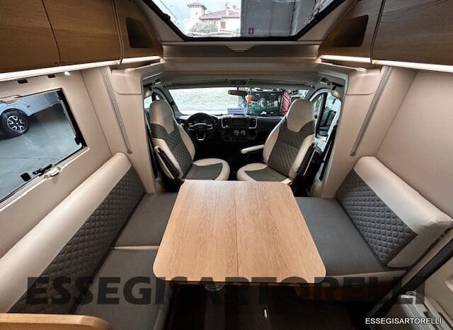 ADRIA MATRIX 60° SELECTION M 650 DL AUTOMATICO SILVER 2026 GEMELLI GARAGE BASCULANTE pieno