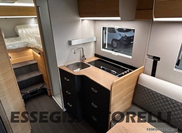 ADRIA MATRIX 60° SELECTION M 650 DL AUTOMATICO SILVER 2026 GEMELLI GARAGE BASCULANTE pieno