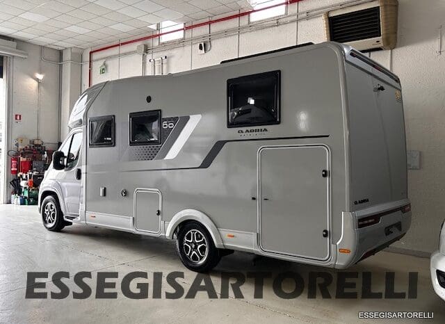 ADRIA MATRIX 60° SELECTION M 650 DL AUTOMATICO SILVER 2026 GEMELLI GARAGE BASCULANTE pieno