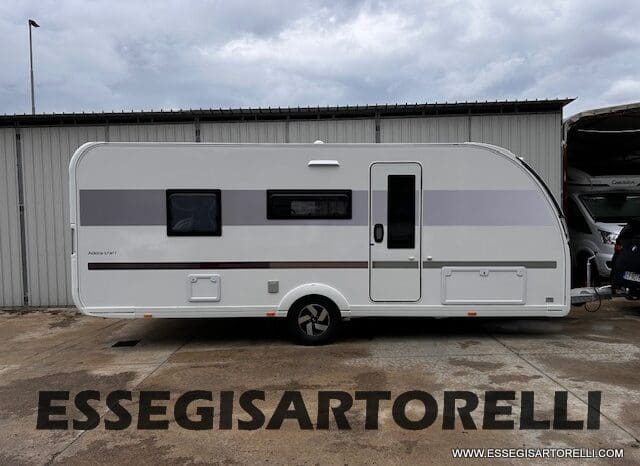 CARAVAN NEW ADRIA ADORA 573 PT 6 POSTI TRUMA COMBI VETRORESINA 2026 pieno