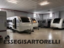 CARAVAN NEW ADRIA ADORA 573 PT 6 POSTI TRUMA COMBI VETRORESINA 2026 pieno