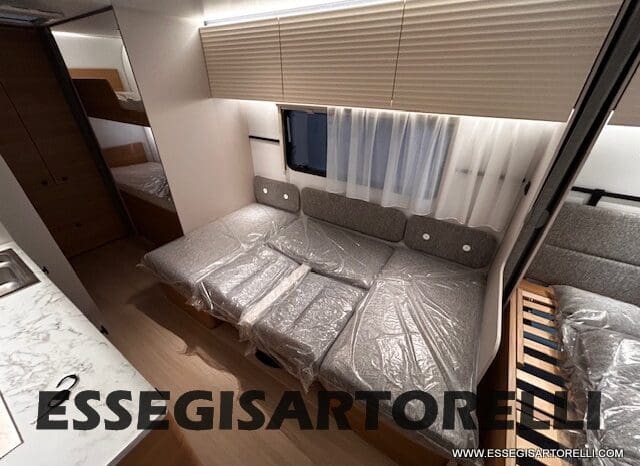 CARAVAN NEW ADRIA ADORA 573 PT 6 POSTI TRUMA COMBI VETRORESINA 2026 pieno