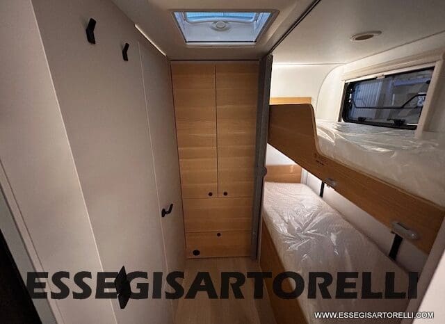 CARAVAN NEW ADRIA ADORA 573 PT 6 POSTI TRUMA COMBI VETRORESINA 2026 pieno