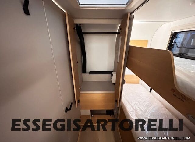 CARAVAN NEW ADRIA ADORA 573 PT 6 POSTI TRUMA COMBI VETRORESINA 2026 pieno