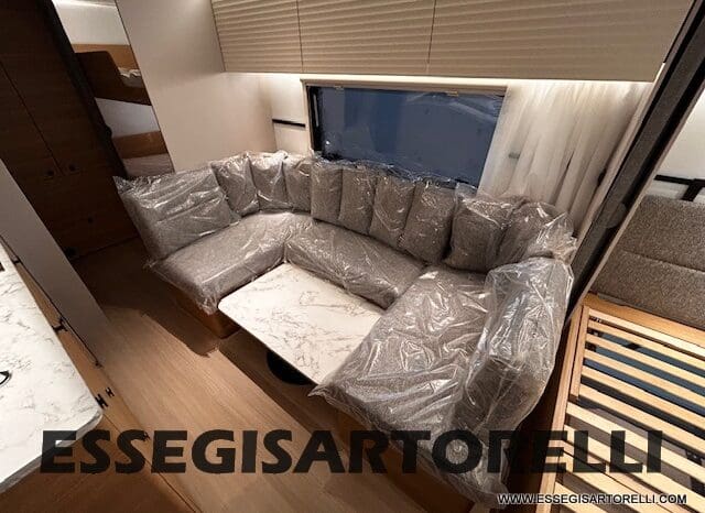 CARAVAN NEW ADRIA ADORA 573 PT 6 POSTI TRUMA COMBI VETRORESINA 2026 pieno